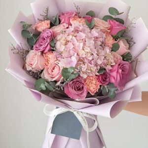 Ramo de Hortensias y Rosas Malva