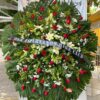 Corona Fúnebre In Memoriam: Rosas Rojas y Lirios Blancos